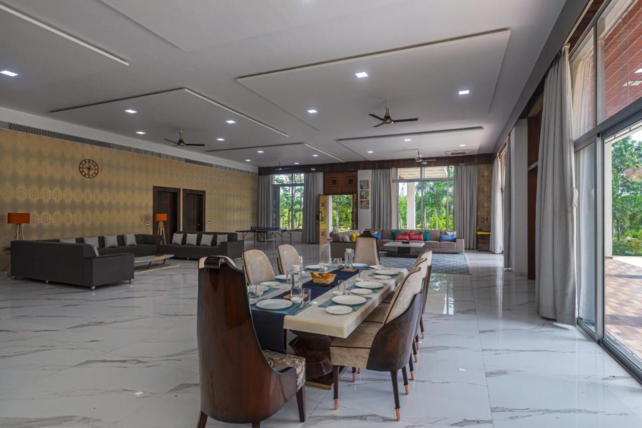 Saffronstays Odyssey, Karjat - 10 Acres Pet-Friendly Estate With Swimming Pool Chinchavli Luaran gambar