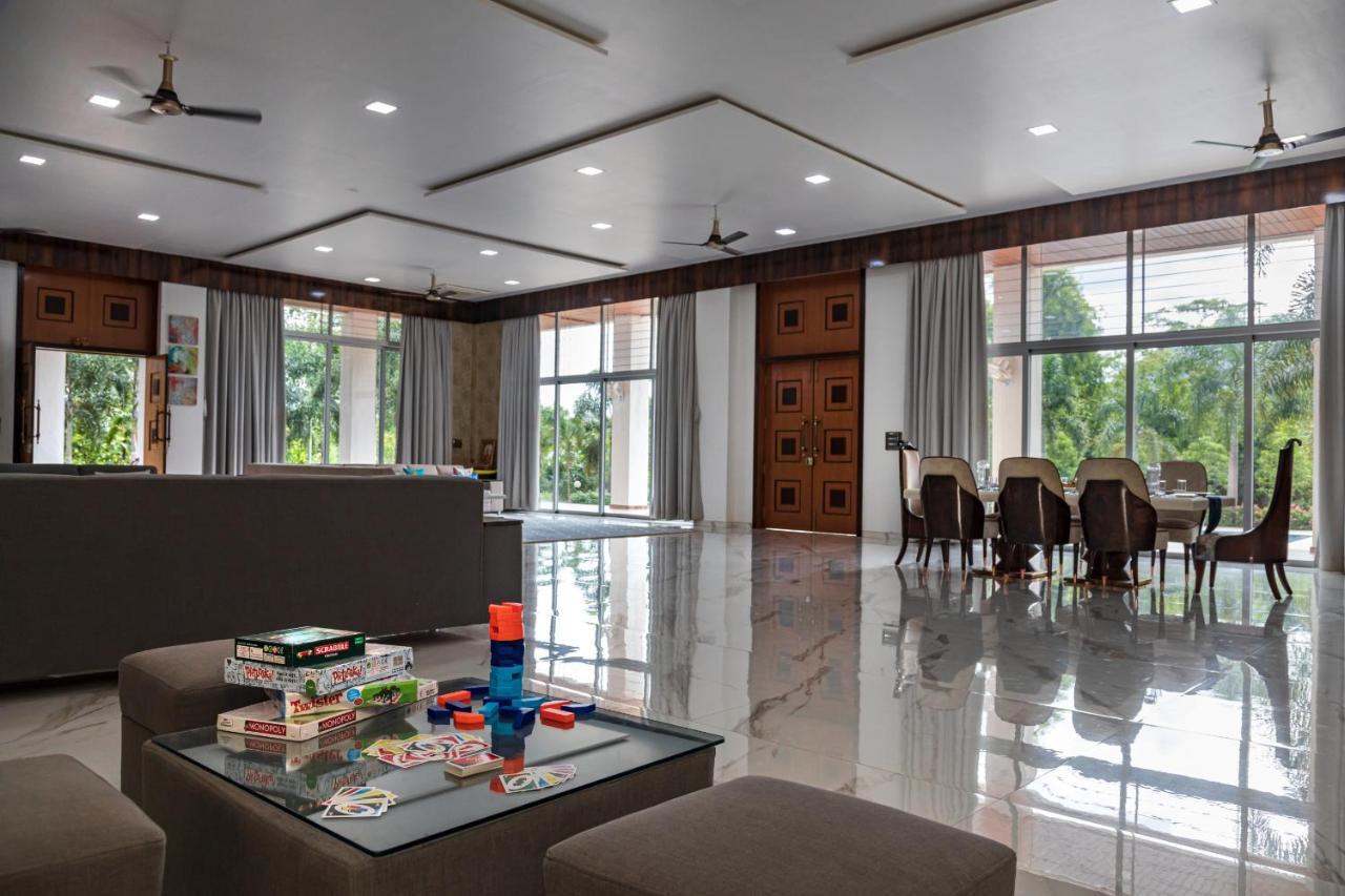 Saffronstays Odyssey, Karjat - 10 Acres Pet-Friendly Estate With Swimming Pool Chinchavli Luaran gambar